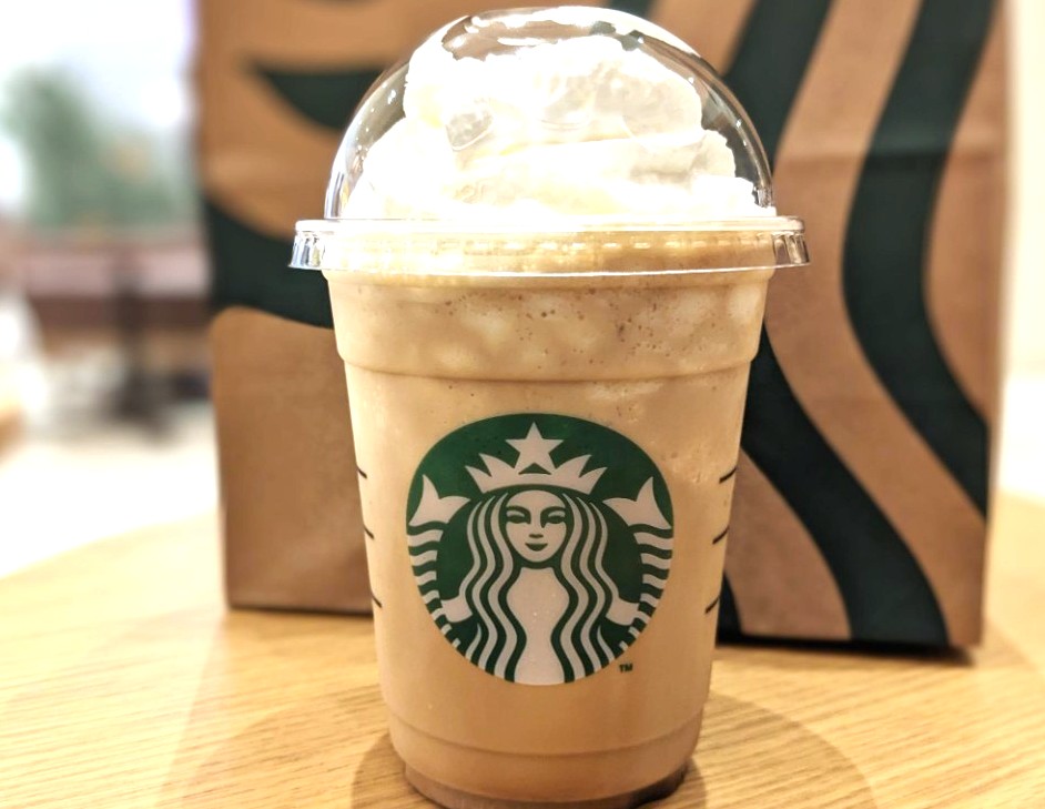 裾野市伊豆島田のスターバックスコーヒー